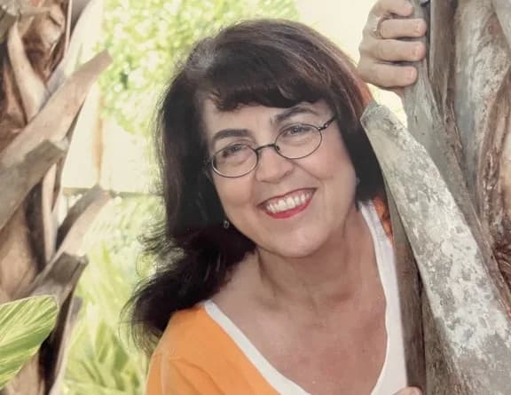 Delores Louise Mikulin