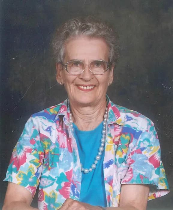 Evelyn Blanche (Raspberry) Boisvert