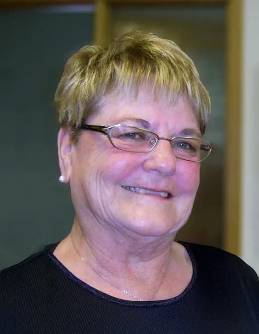 Yvonne Shirley Swanson